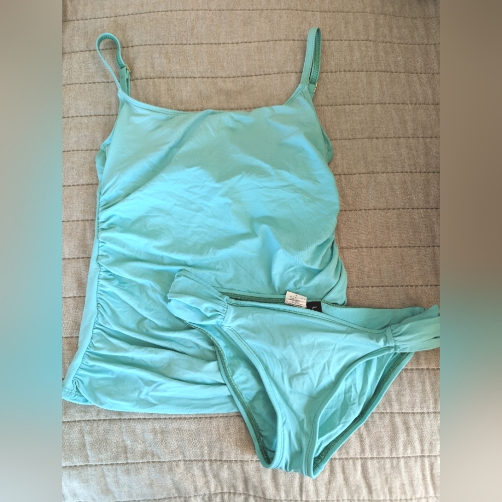 La Blanca tankini with bottom size 4 teal color